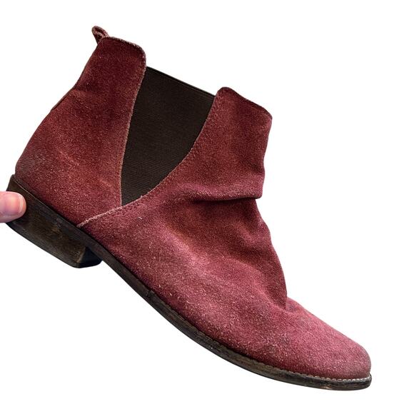 Coconuts by Matisse Lee Maroon Suede Ankle Booties Size 9 - Picture 1 of 3